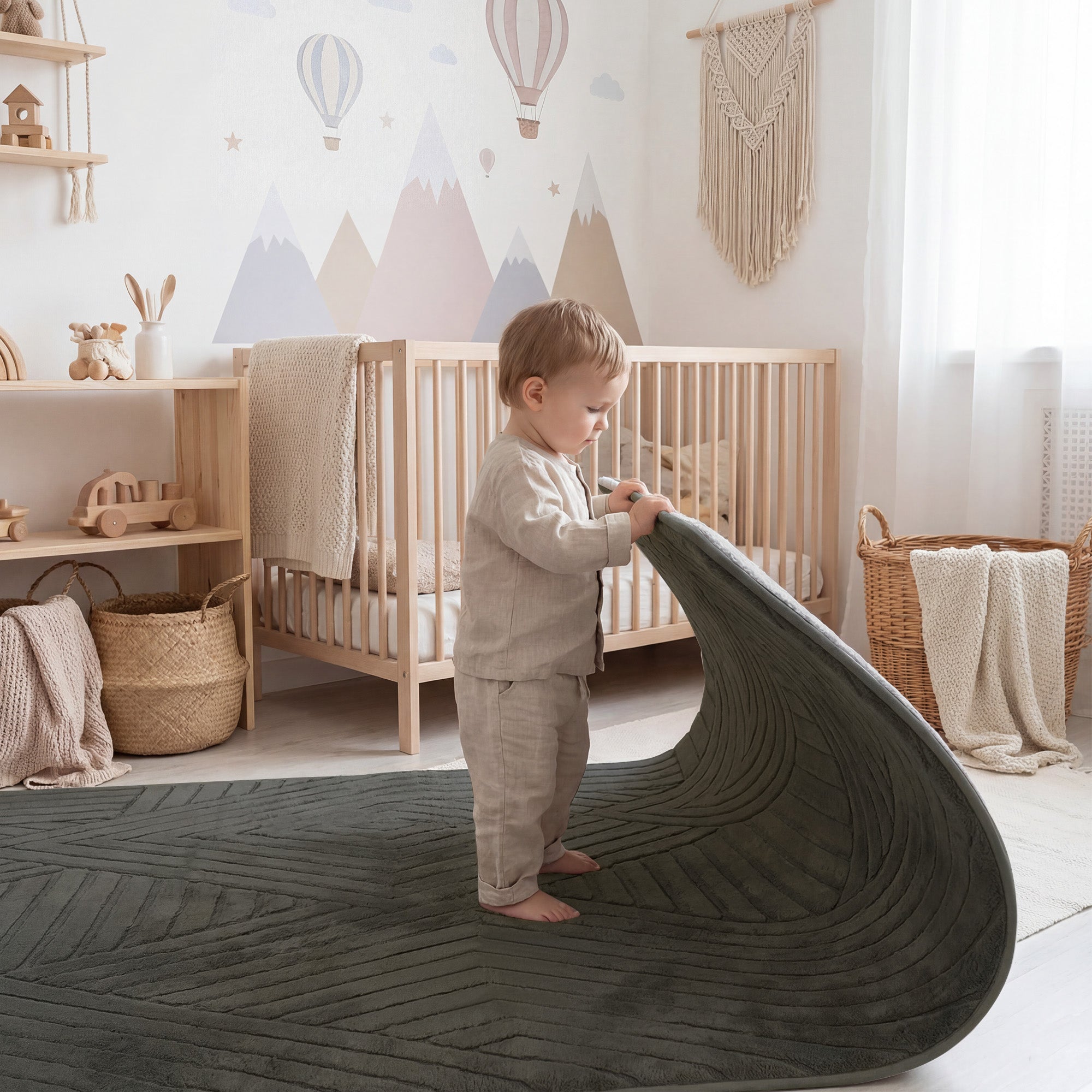 Diamond Weave Faux Fur Jacquard Plush Play Mat