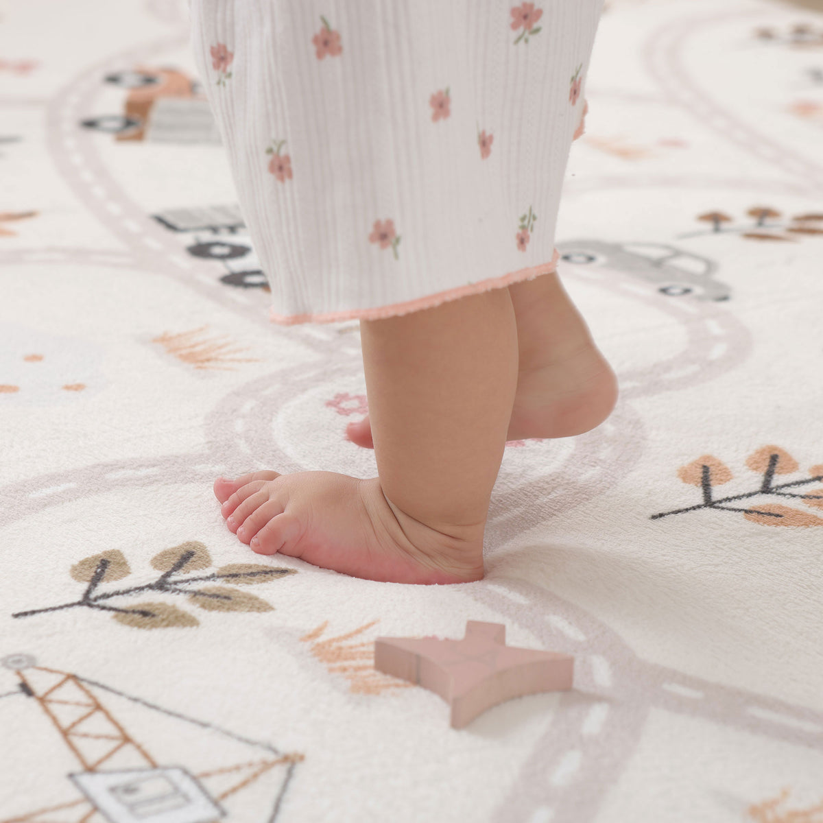 Everyday Explorers Baby Play Mat – Coral Velvet 1.3" Thick Memory Foam