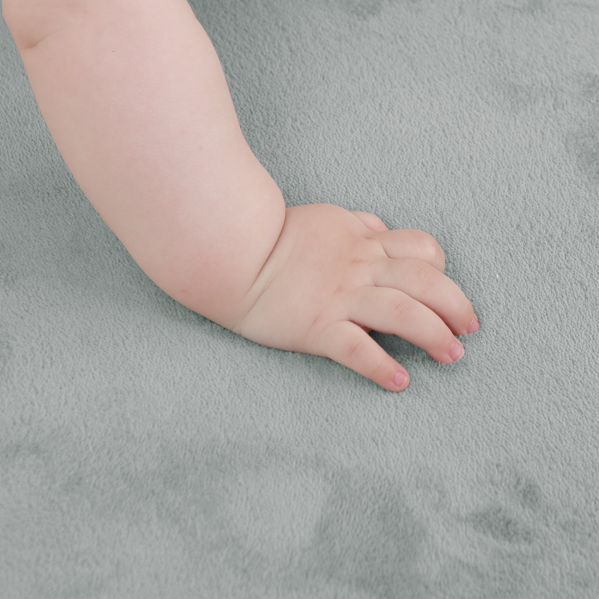 Plush Flannel Narrow-edge Baby Play Mat 1.5" Thick – Non-Slip, Splash Resistant