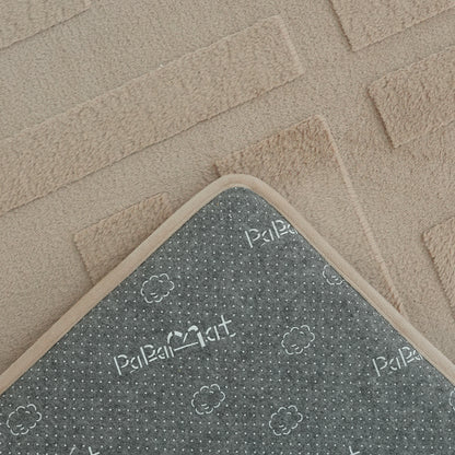 Classic Grid Faux Fur Jacquard Plush Play Mat